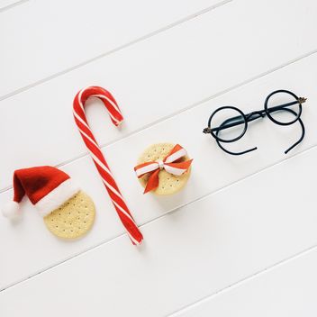 Breakfast healthy food morning good mood house warm milk light tasty healthy helpful figs delicates sought gracefully bright cookie baking fragrant cozy Christmas new year holiday red Cup utensils deer hearts bright colorful glasses hat Santa Claus snow candy - Free image #365103